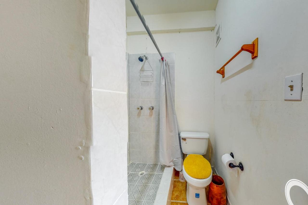 Willow 2 At Island Cabanas Gold Standard Certified Cayo Caulker Exterior foto