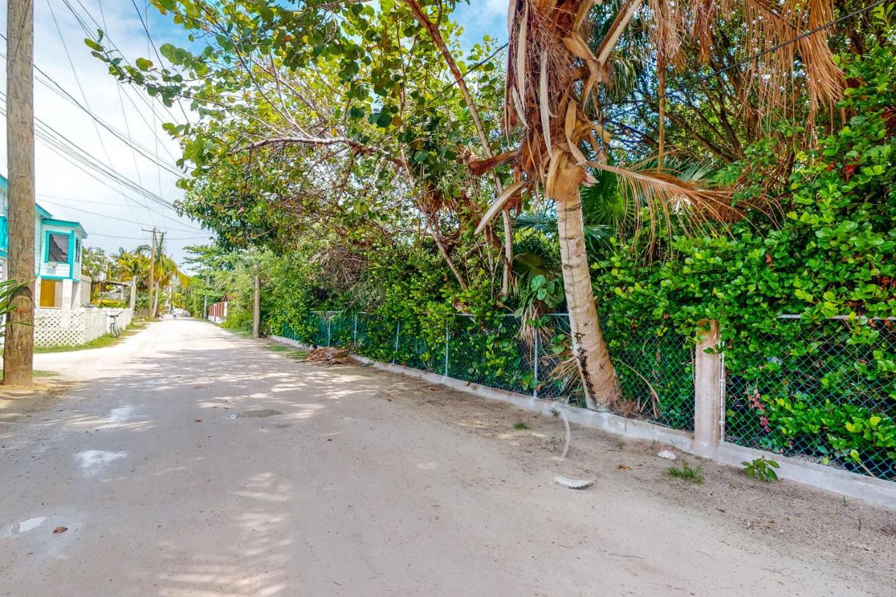 Willow 2 At Island Cabanas Gold Standard Certified Cayo Caulker Exterior foto