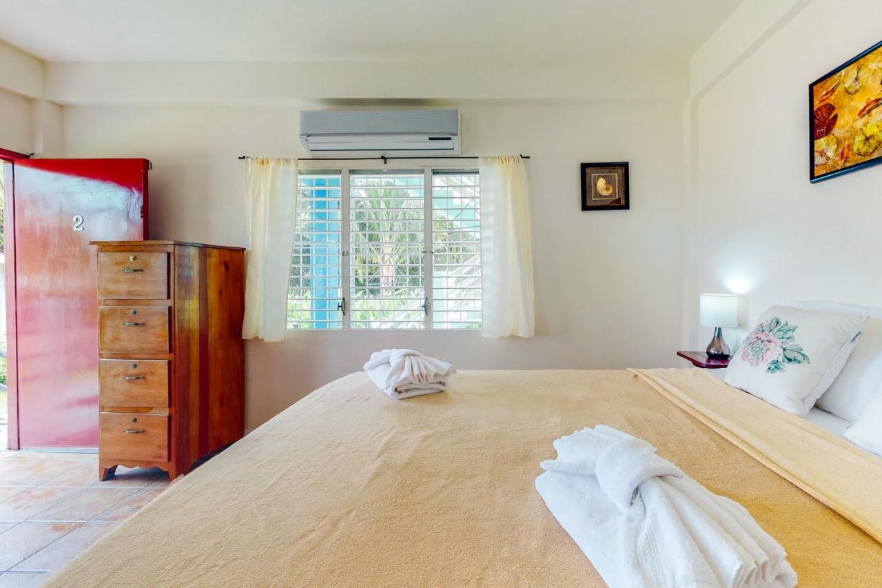 Willow 2 At Island Cabanas Gold Standard Certified Cayo Caulker Exterior foto